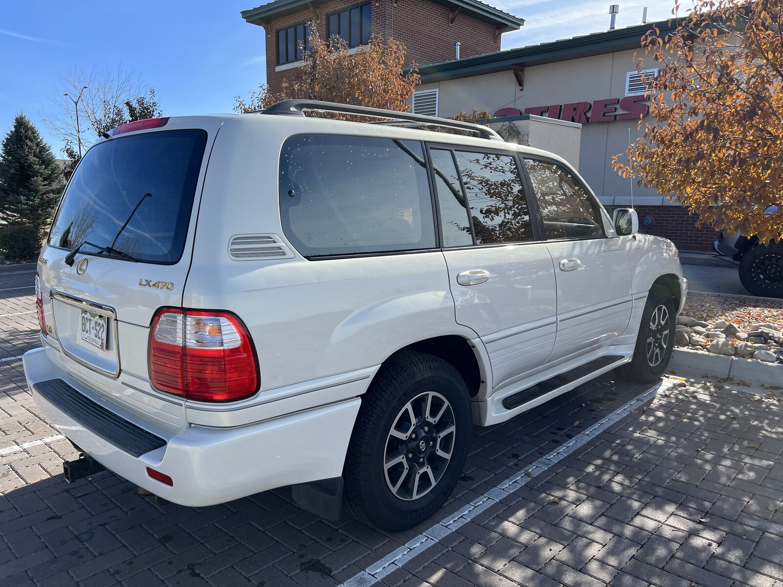 Lexus LX