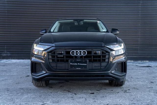 2021 Audi Q8