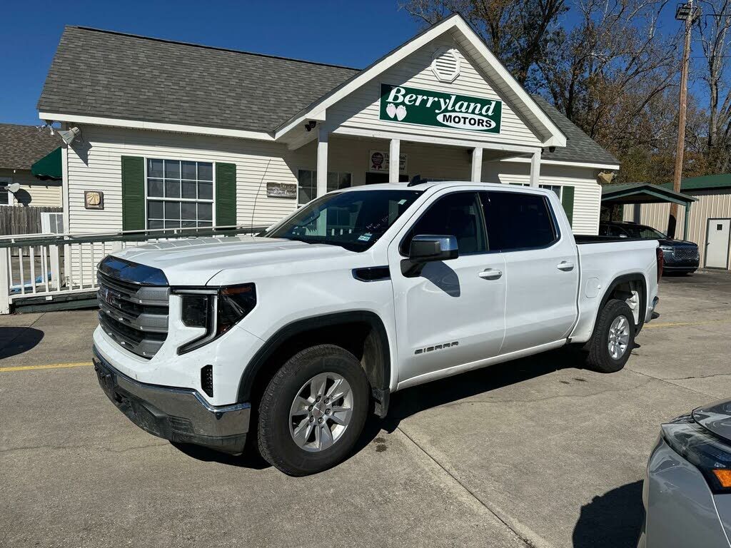 2024 GMC Sierra
