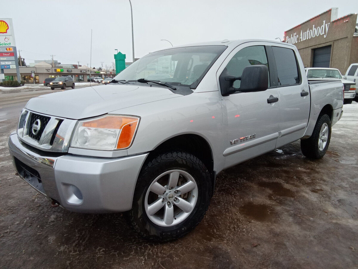 Nissan Titan