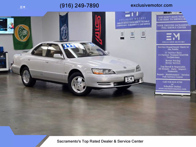 Lexus ES