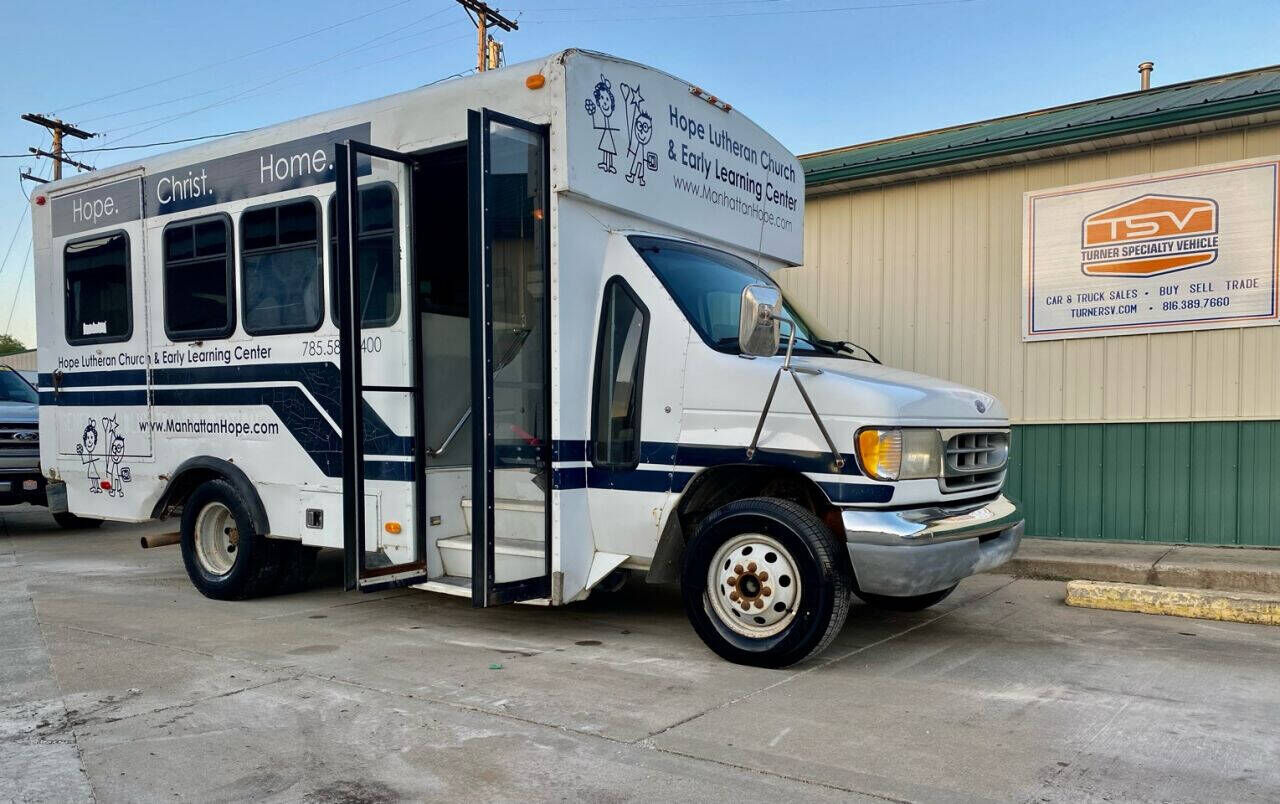 Ford E-350