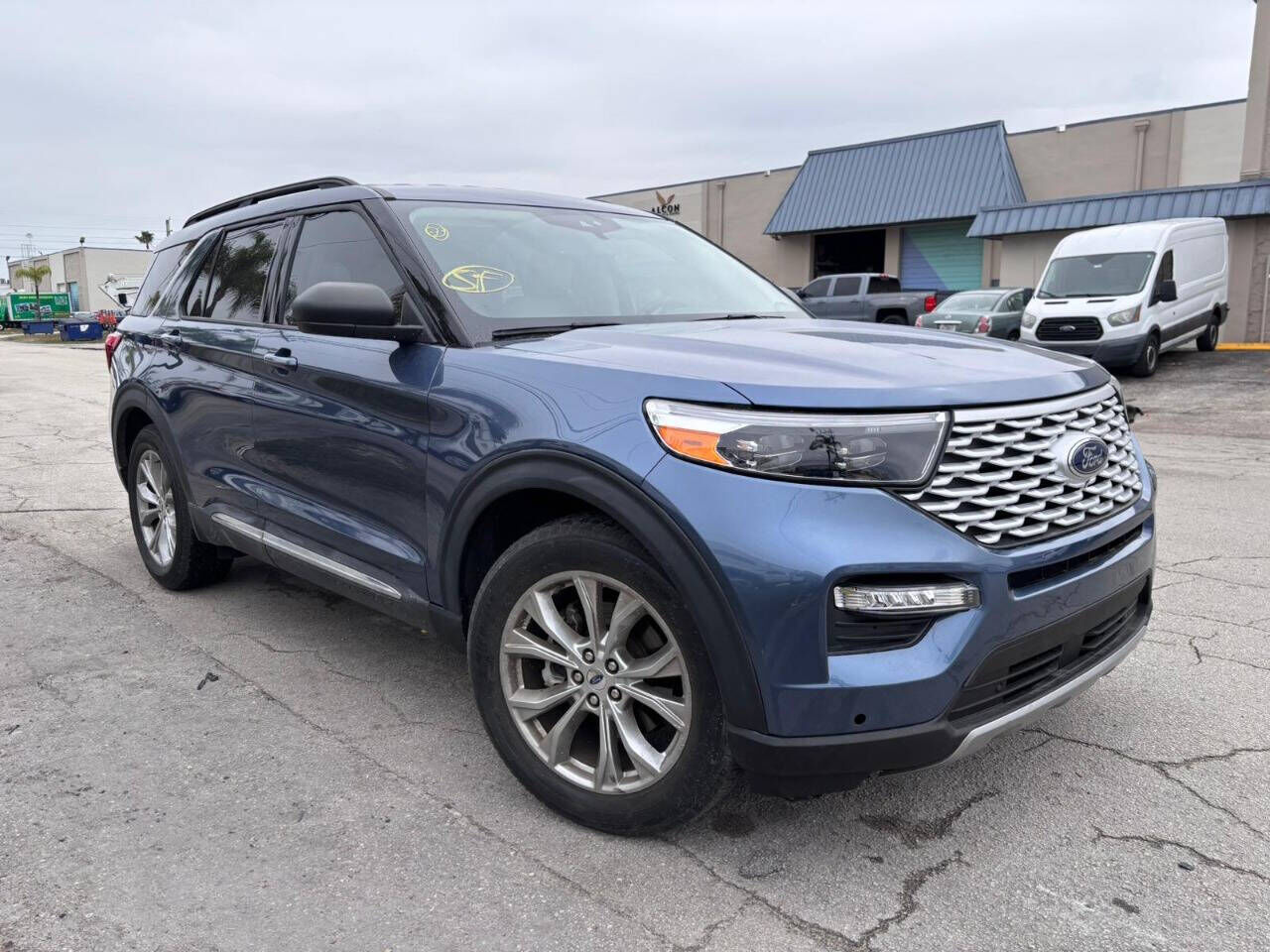 2020 FORD Explorer