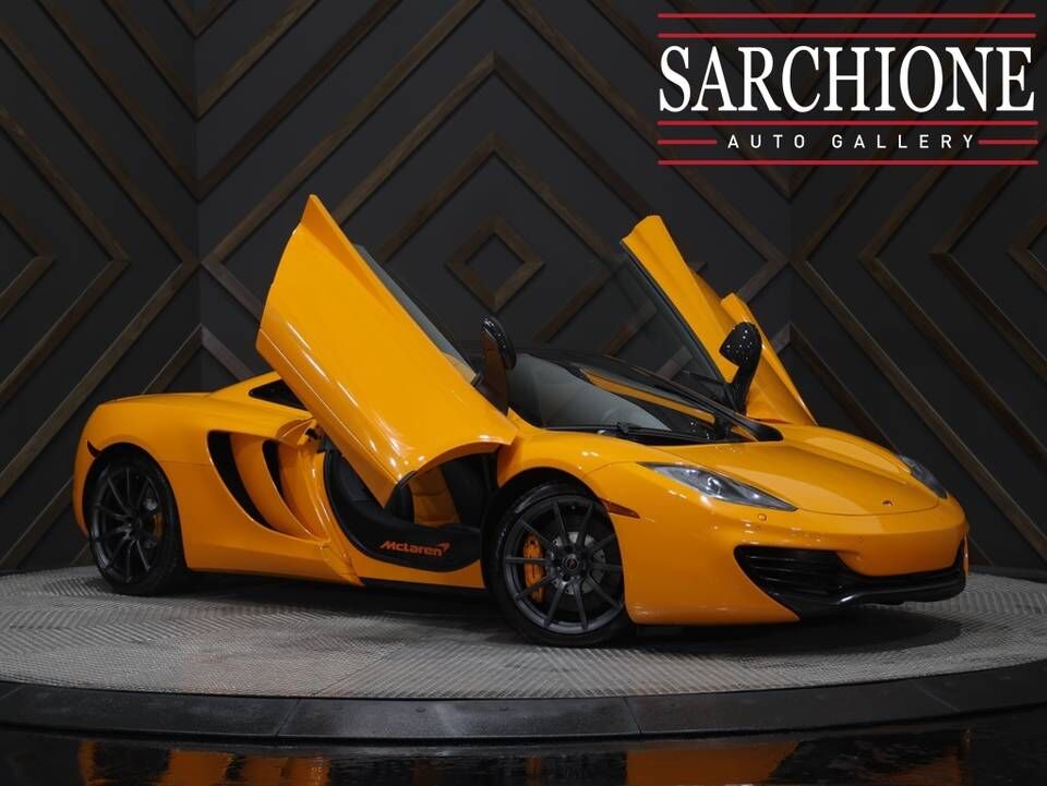McLaren MP4-12C