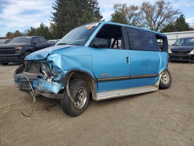 Chevrolet Astro Van