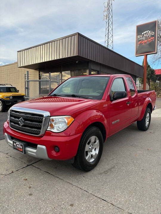 Suzuki Equator