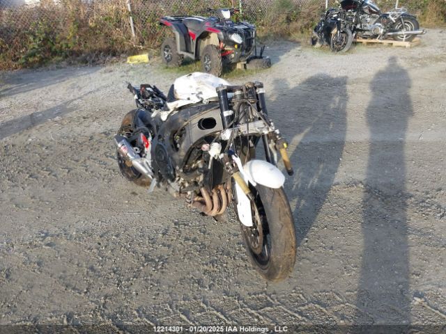 Suzuki GSX-R750
