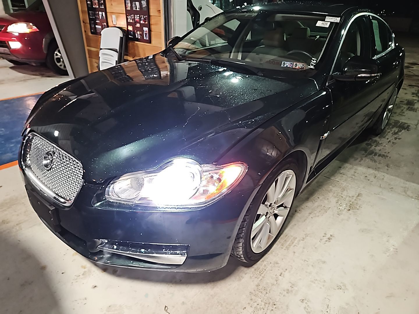 Jaguar XF