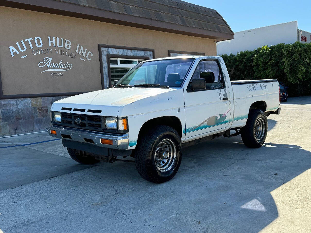 Nissan Pickup