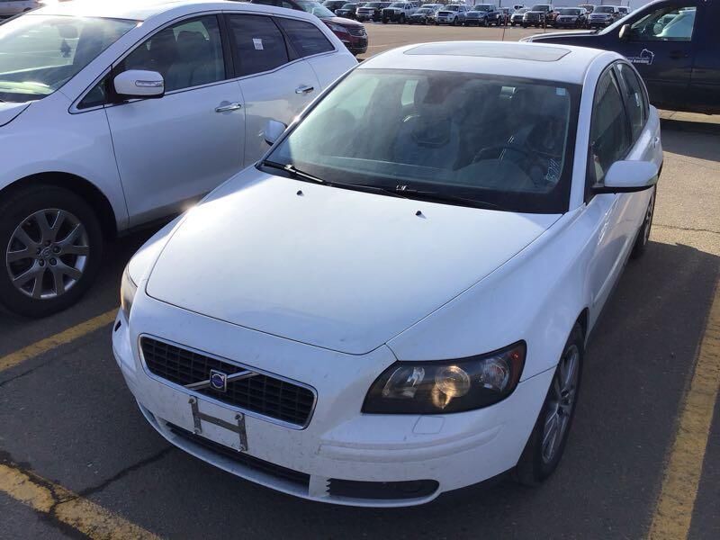 Volvo S40