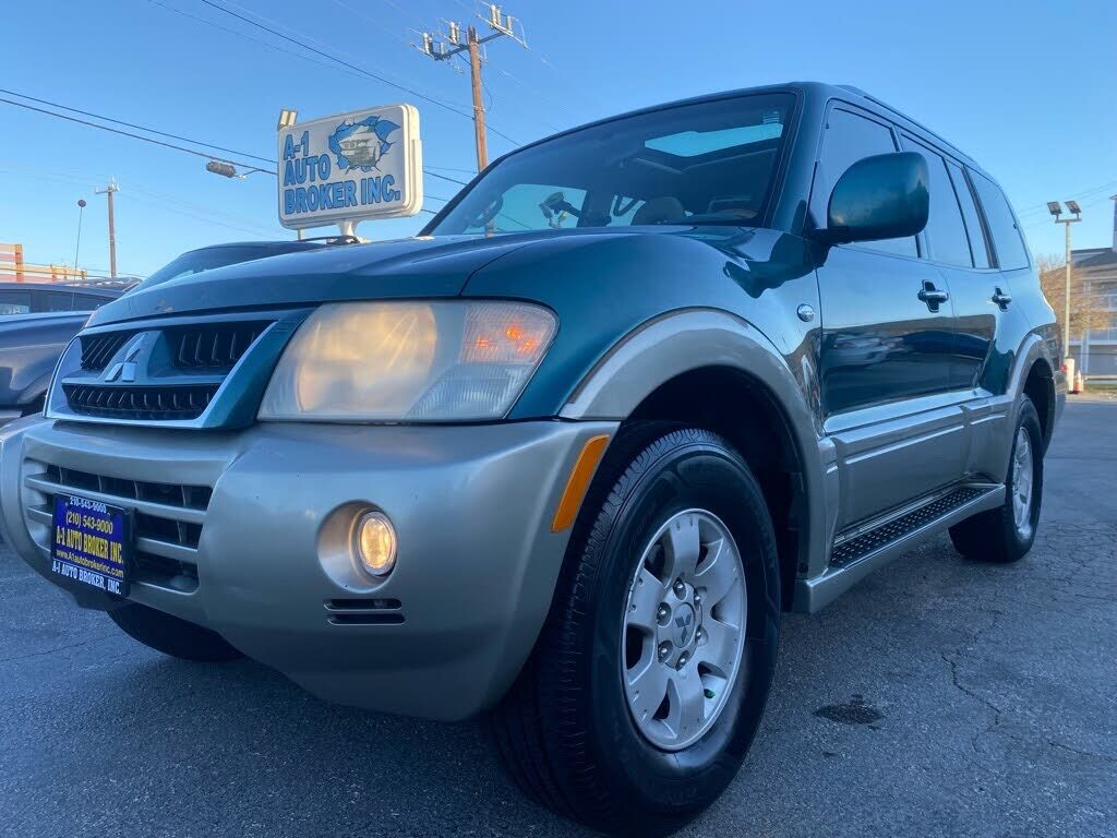 Mitsubishi Montero