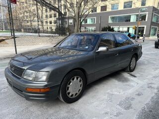 Lexus LS