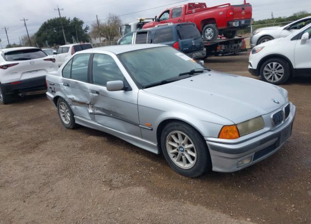 BMW 328i