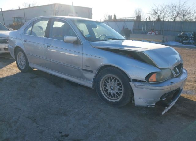 BMW 525i
