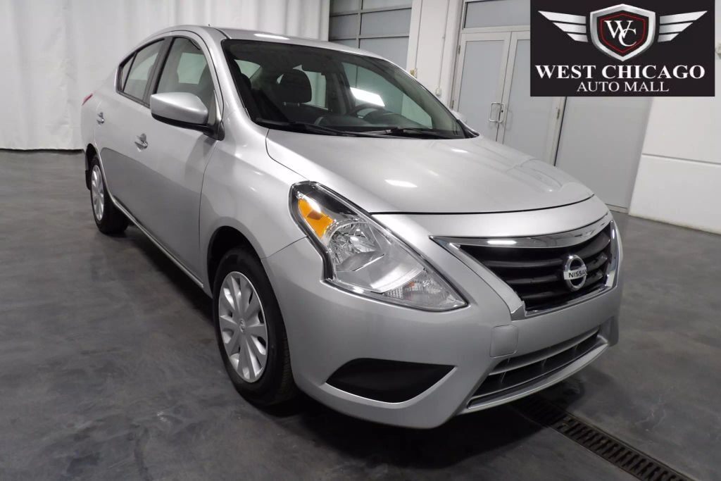 2019 NISSAN Versa