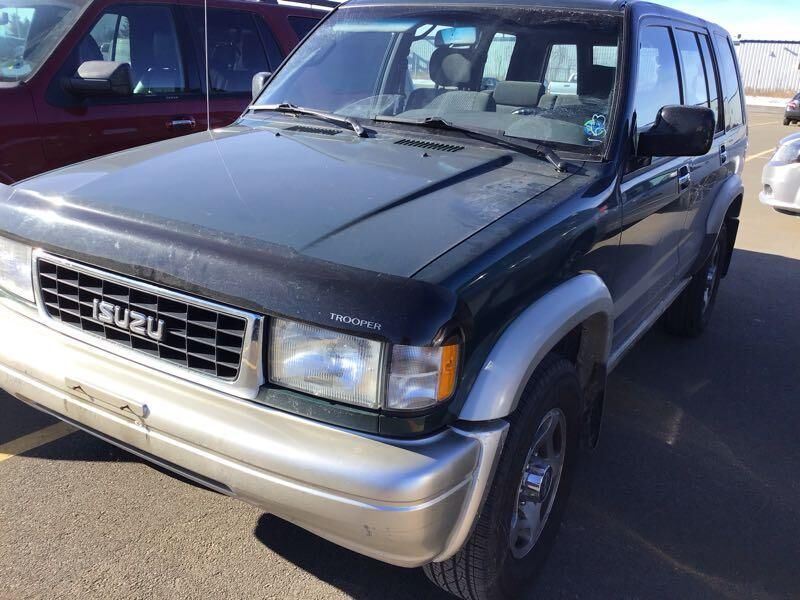 Isuzu Trooper