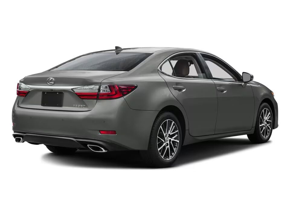 2016 Lexus ES