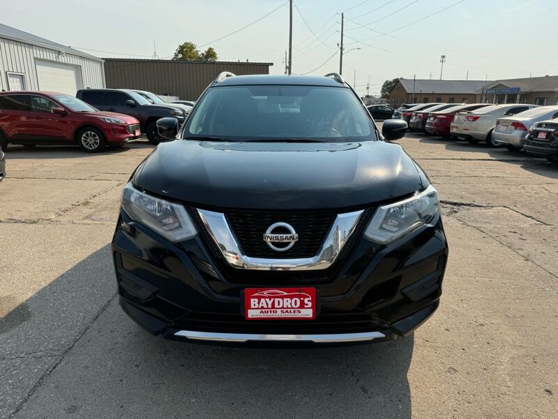 2017 NISSAN Rogue
