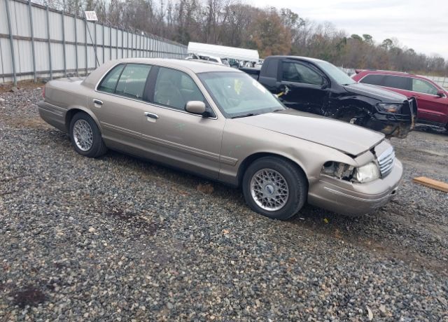 Ford Crown Victoria