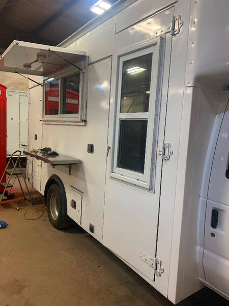 Ford E-450