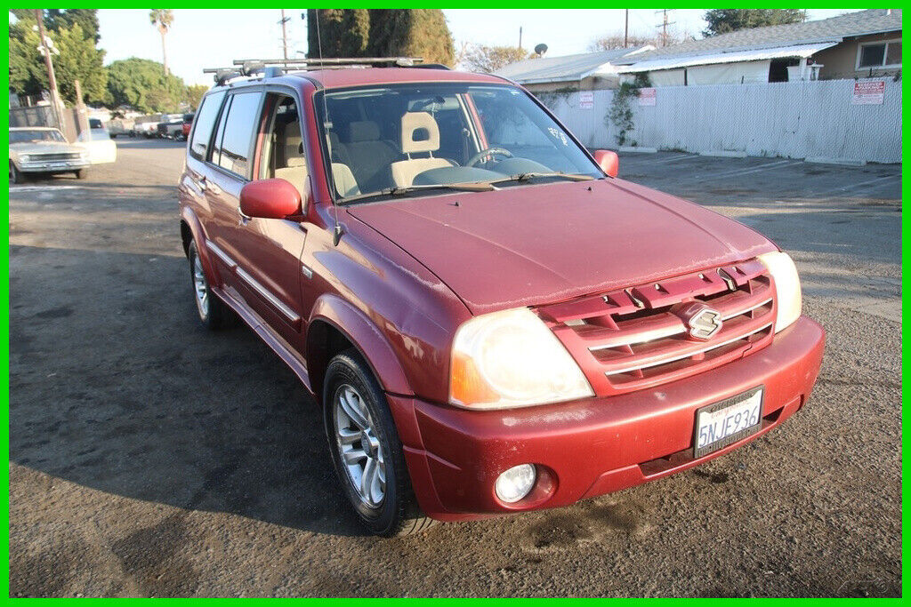 Suzuki XL7