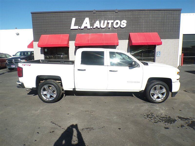 2018 CHEVROLET Silverado
