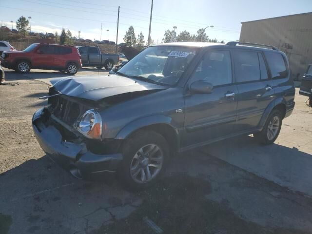 Suzuki XL7