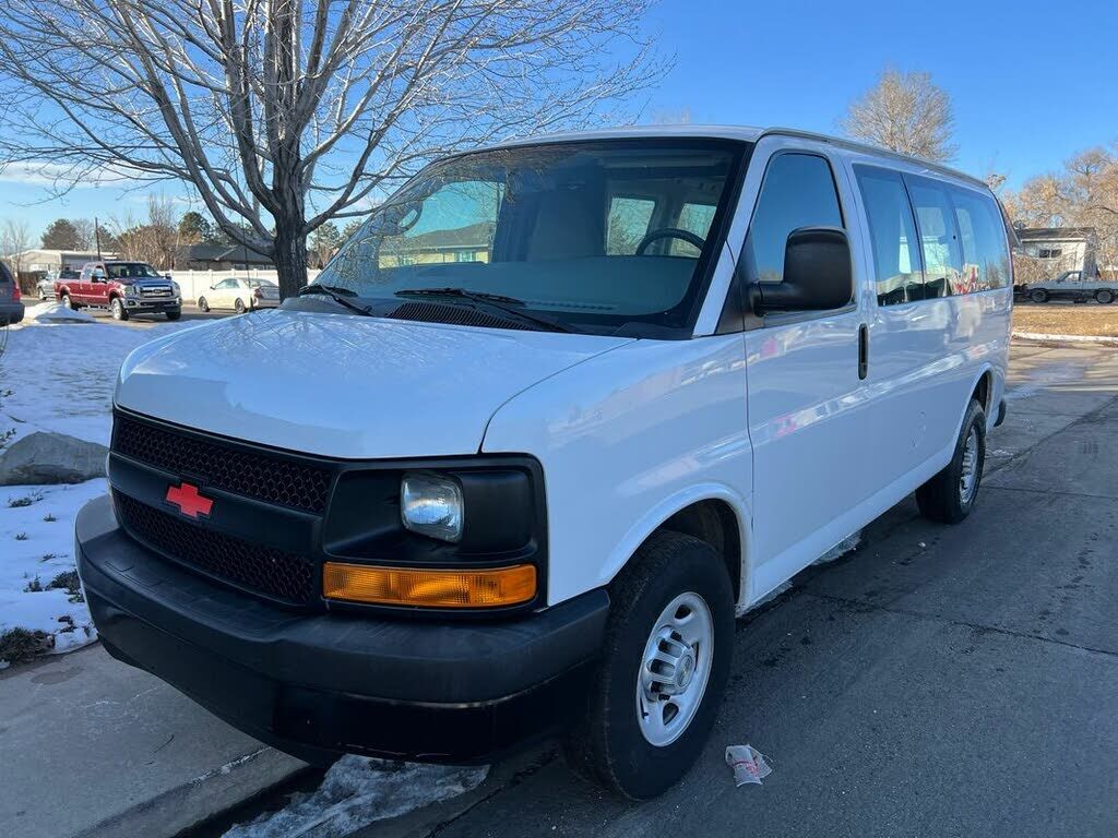 2013 CHEVROLET Express