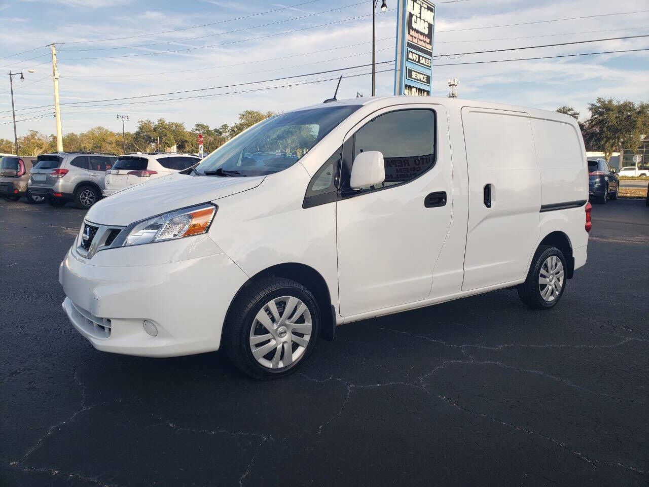 2021 NISSAN NV200