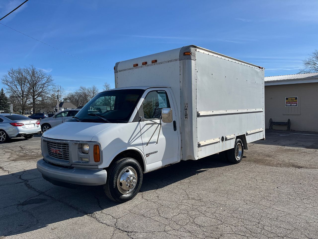 GMC Savana