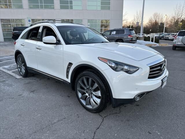 Infiniti FX37