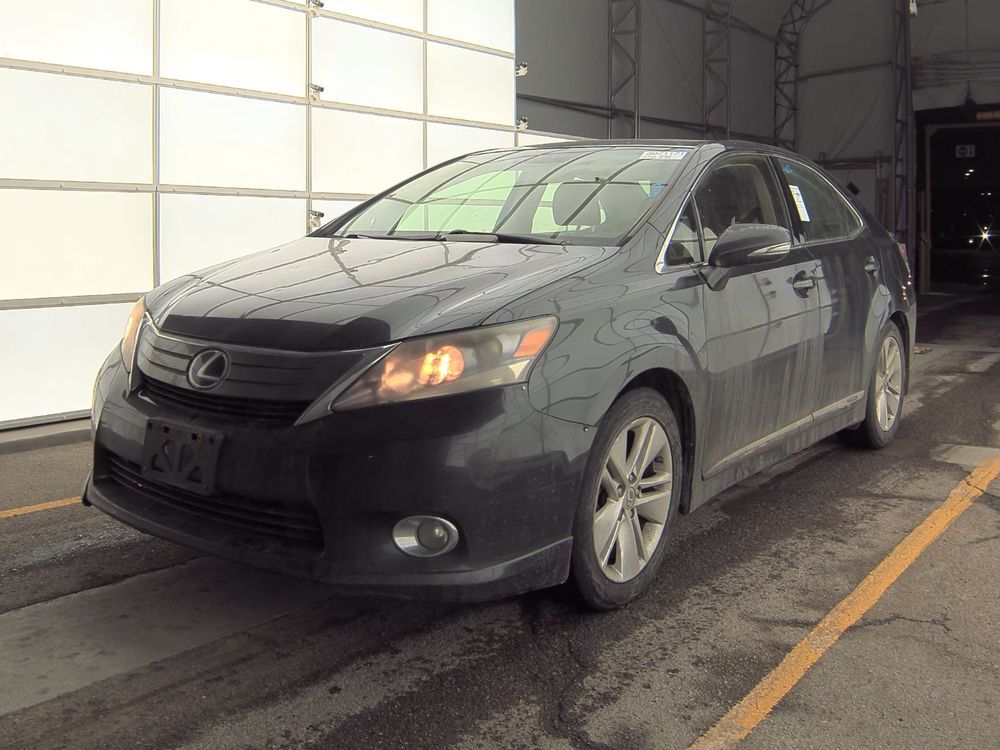 Lexus HS