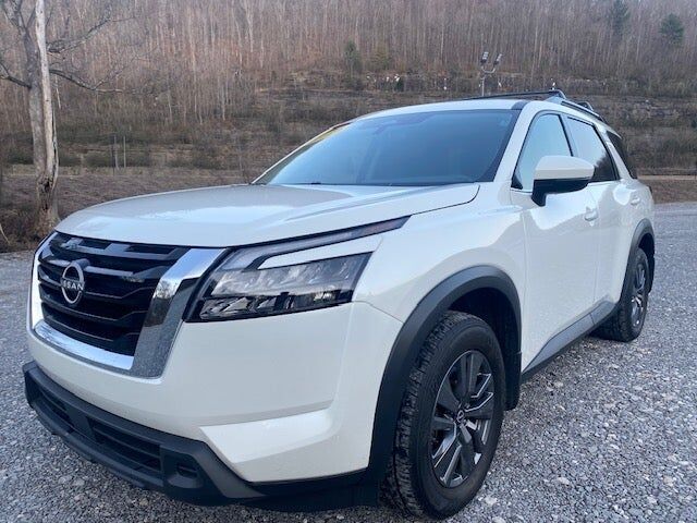 2024 NISSAN Pathfinder