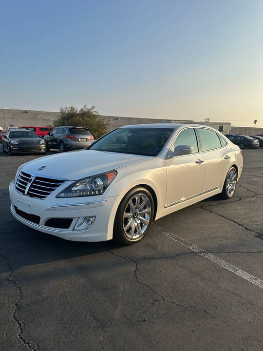 Hyundai Equus