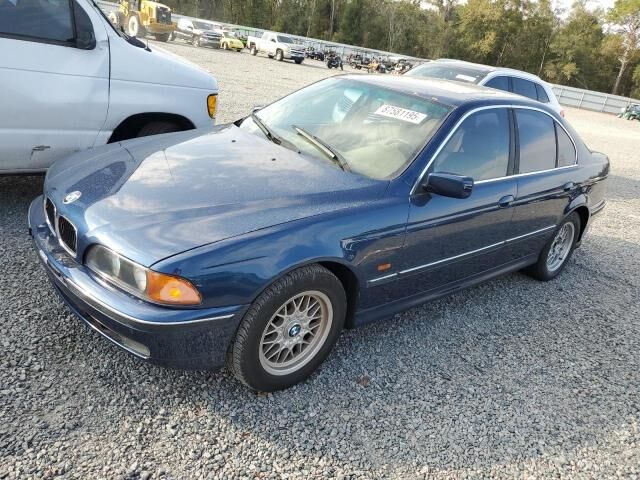 BMW 528i