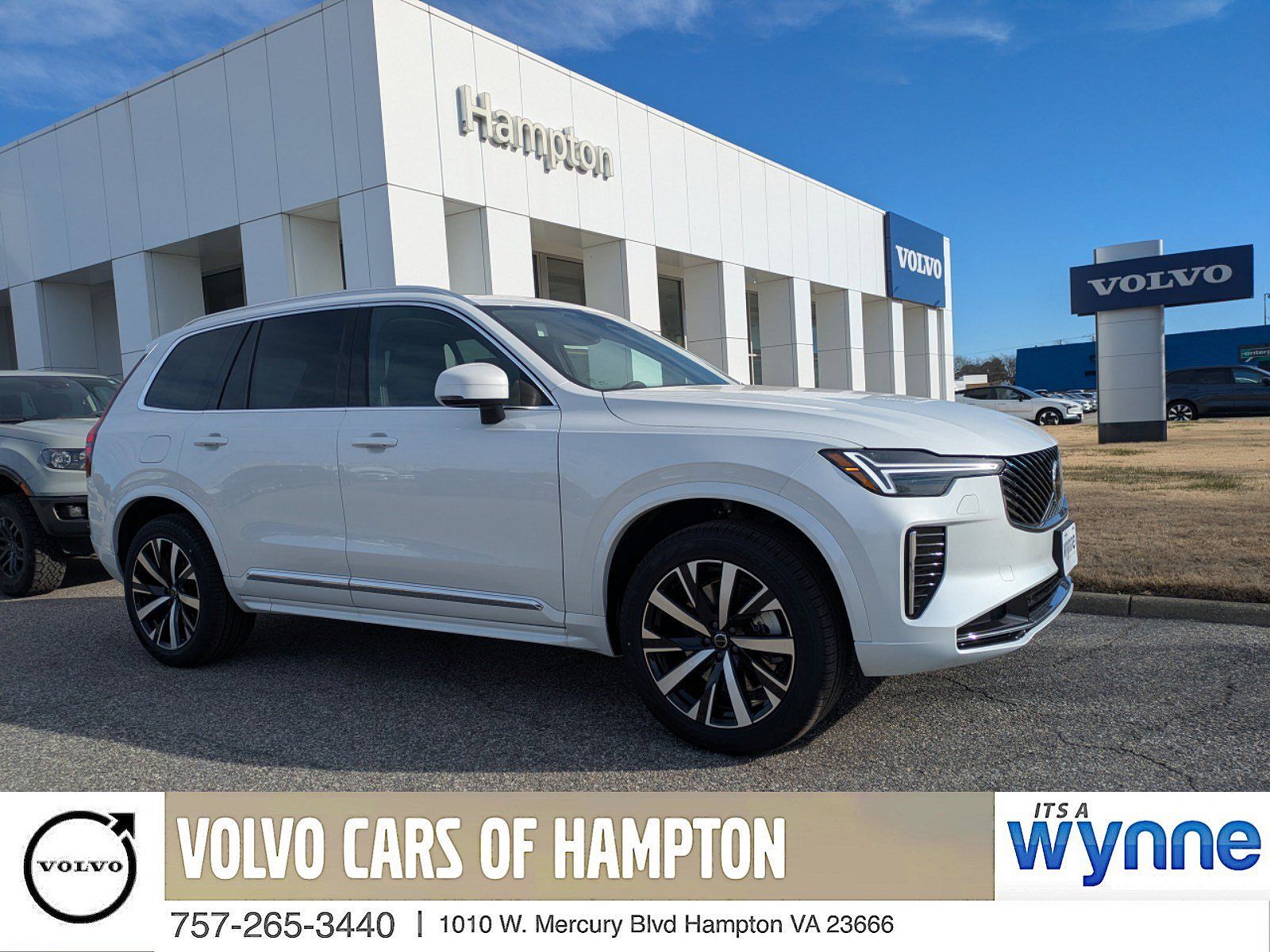 2025 VOLVO XC90