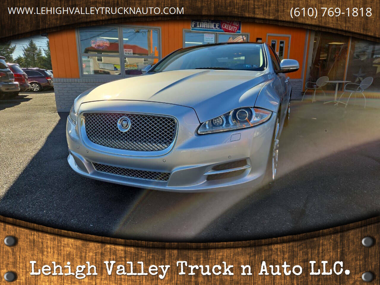 Jaguar XJ
