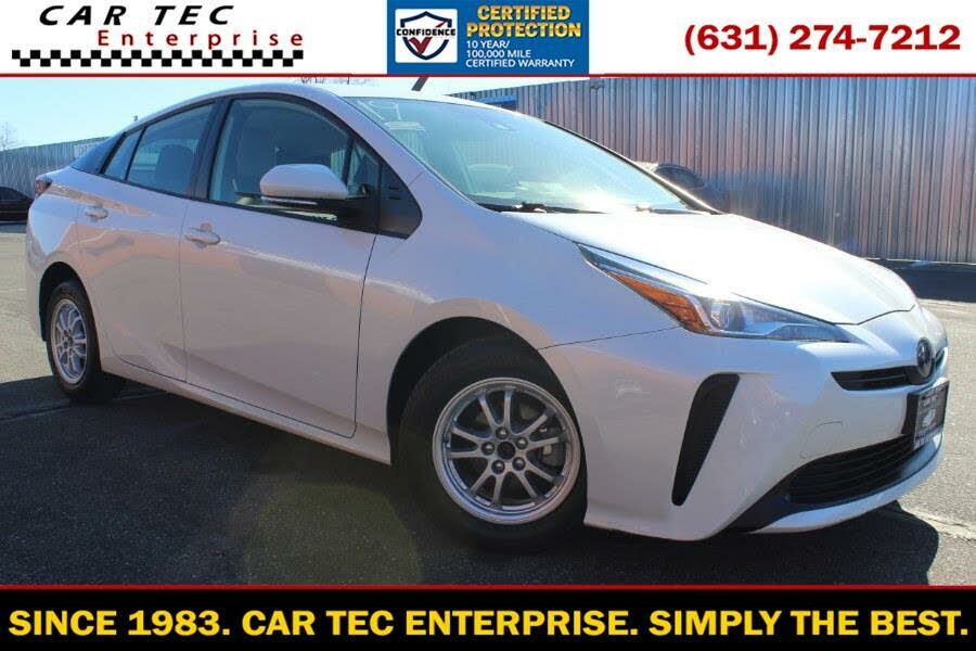 2019 TOYOTA PRIUS