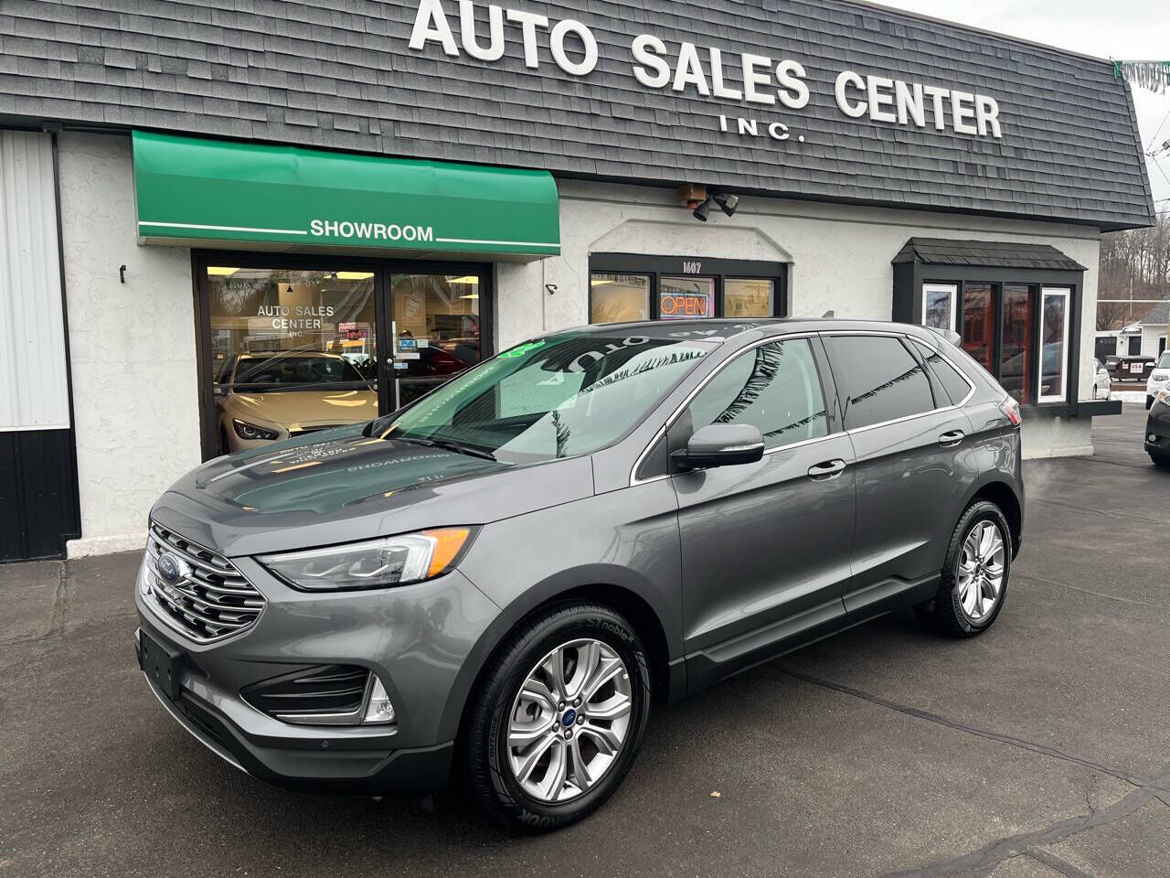 2022 FORD Edge