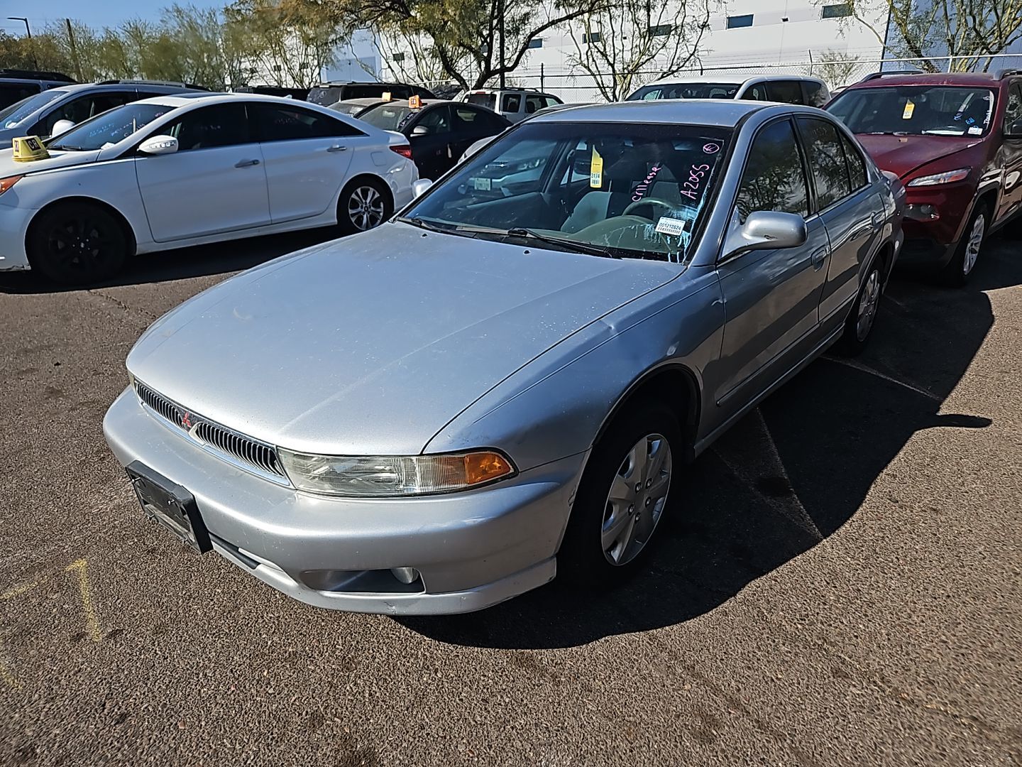 Mitsubishi Galant
