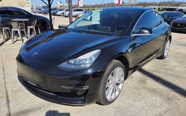 2019 TESLA Model 3