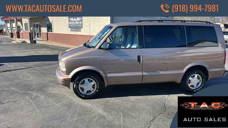 GMC Safari