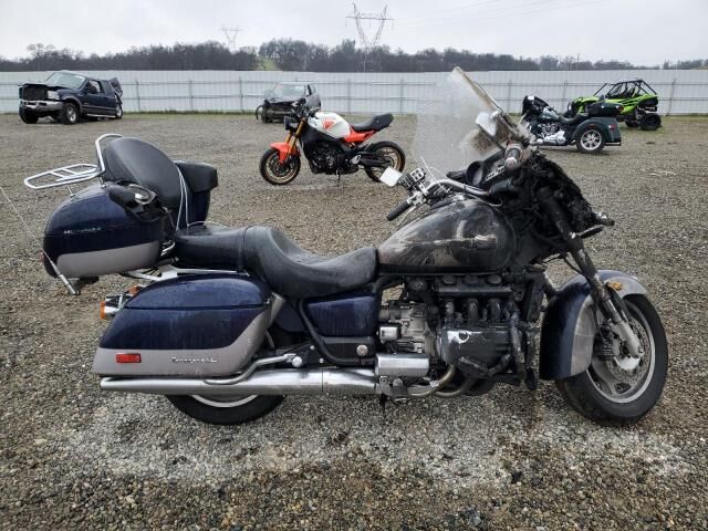 Honda GL1500CF (VALKYRIE INTERSTATE)