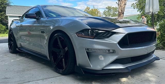 2019 FORD Mustang