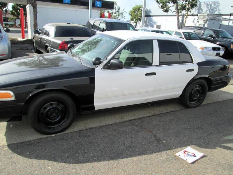 2011 FORD Crown Victoria