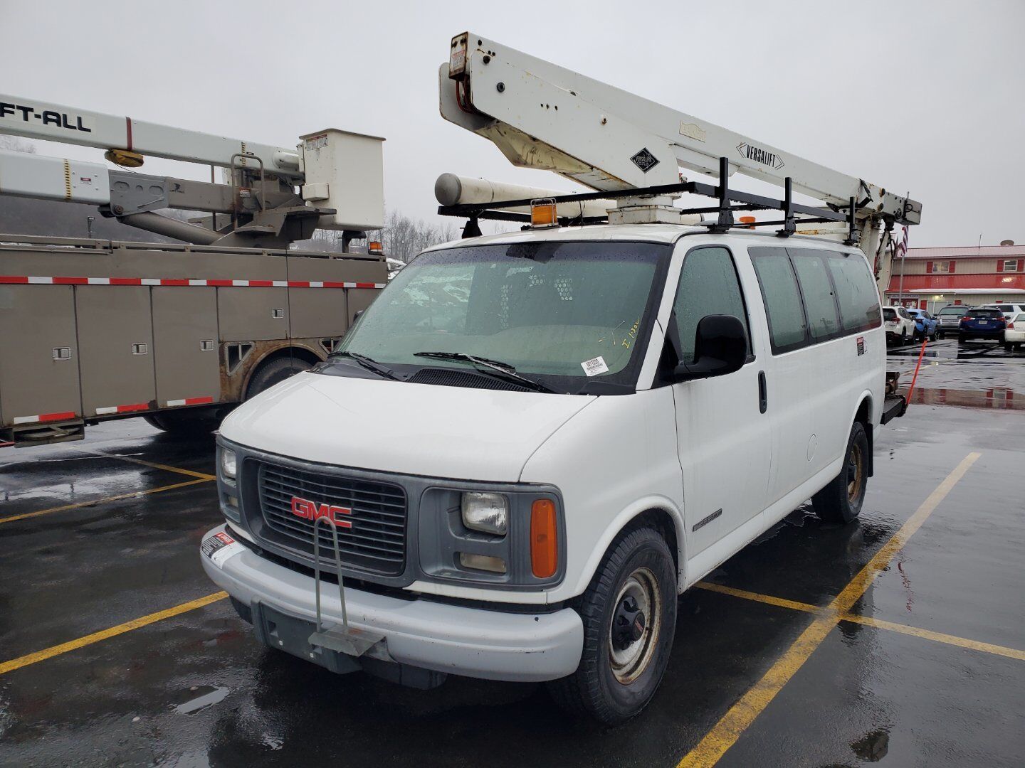 GMC Savana