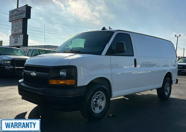 2017 CHEVROLET Express