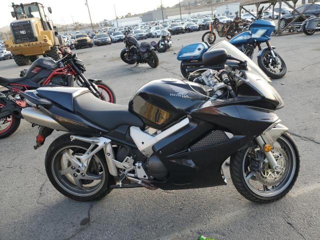 Honda VFR800 (INTERCEPTOR)