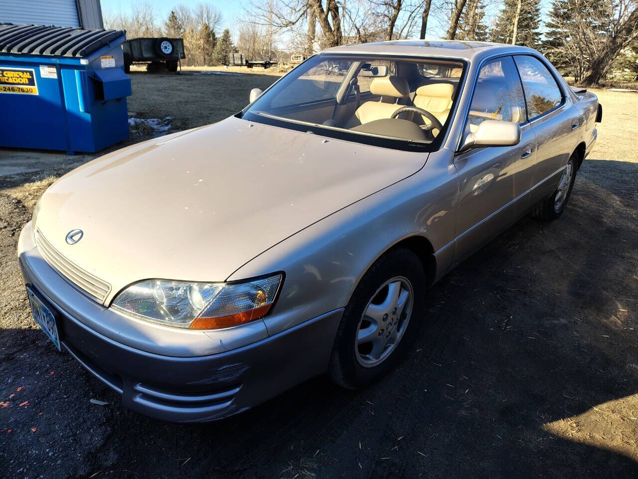 Lexus ES