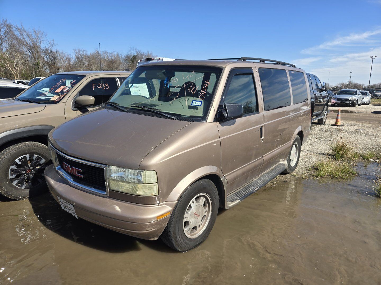 GMC Safari